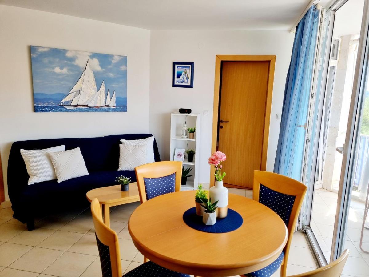 Sea View App Mirta Daire Umag Dış mekan fotoğraf